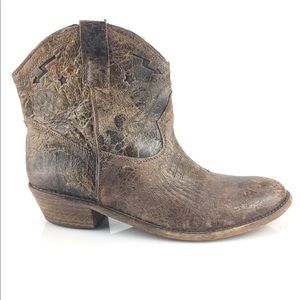 Steven by Steve Madden Distressed Western Boots 10